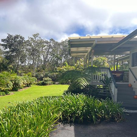 Aloha Junction Bed And Breakfast -Minutes Away From Hawaii Volcanoes National Park Exterior photo