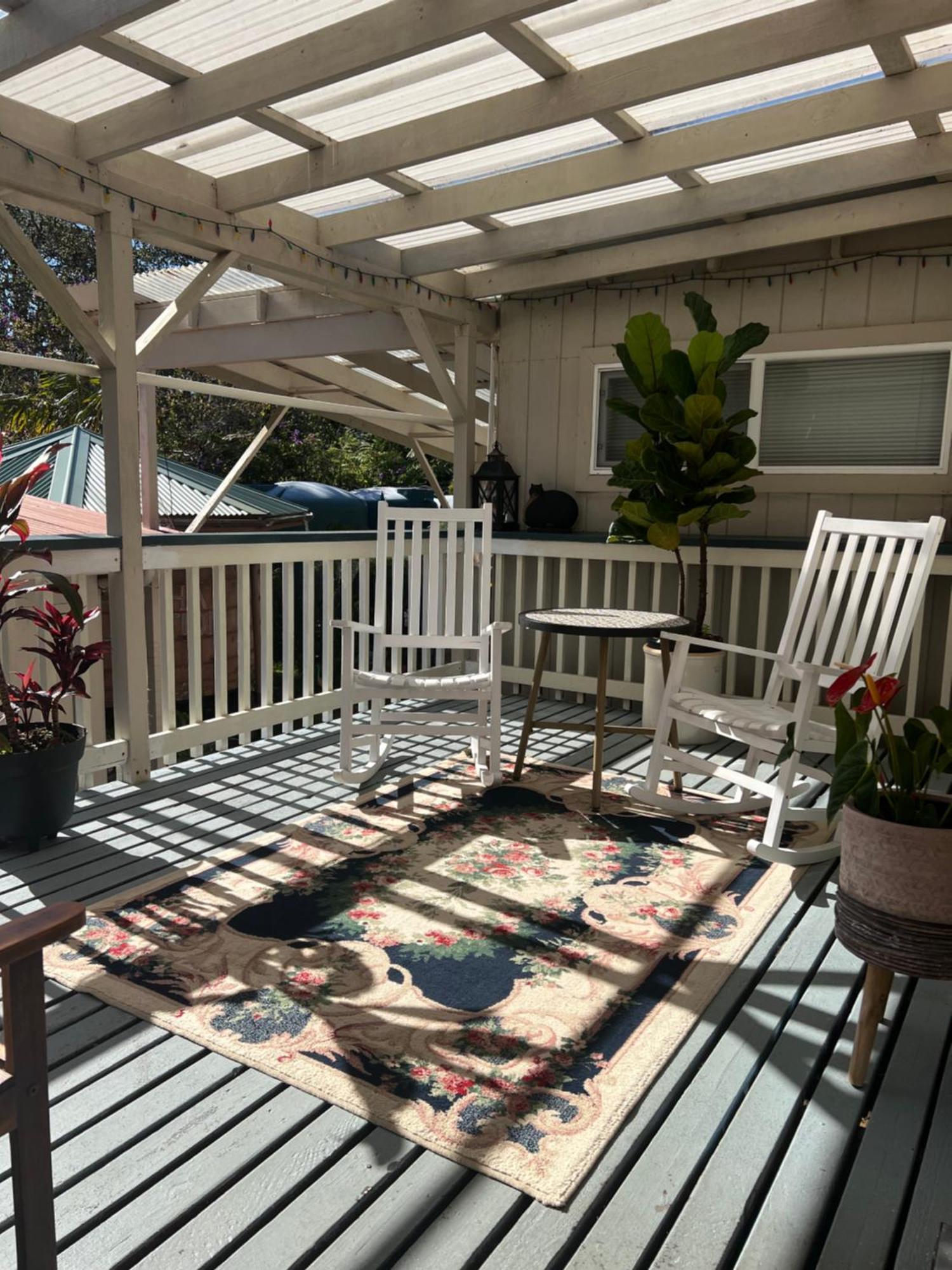 Aloha Junction Bed And Breakfast -Minutes Away From Hawaii Volcanoes National Park Exterior photo